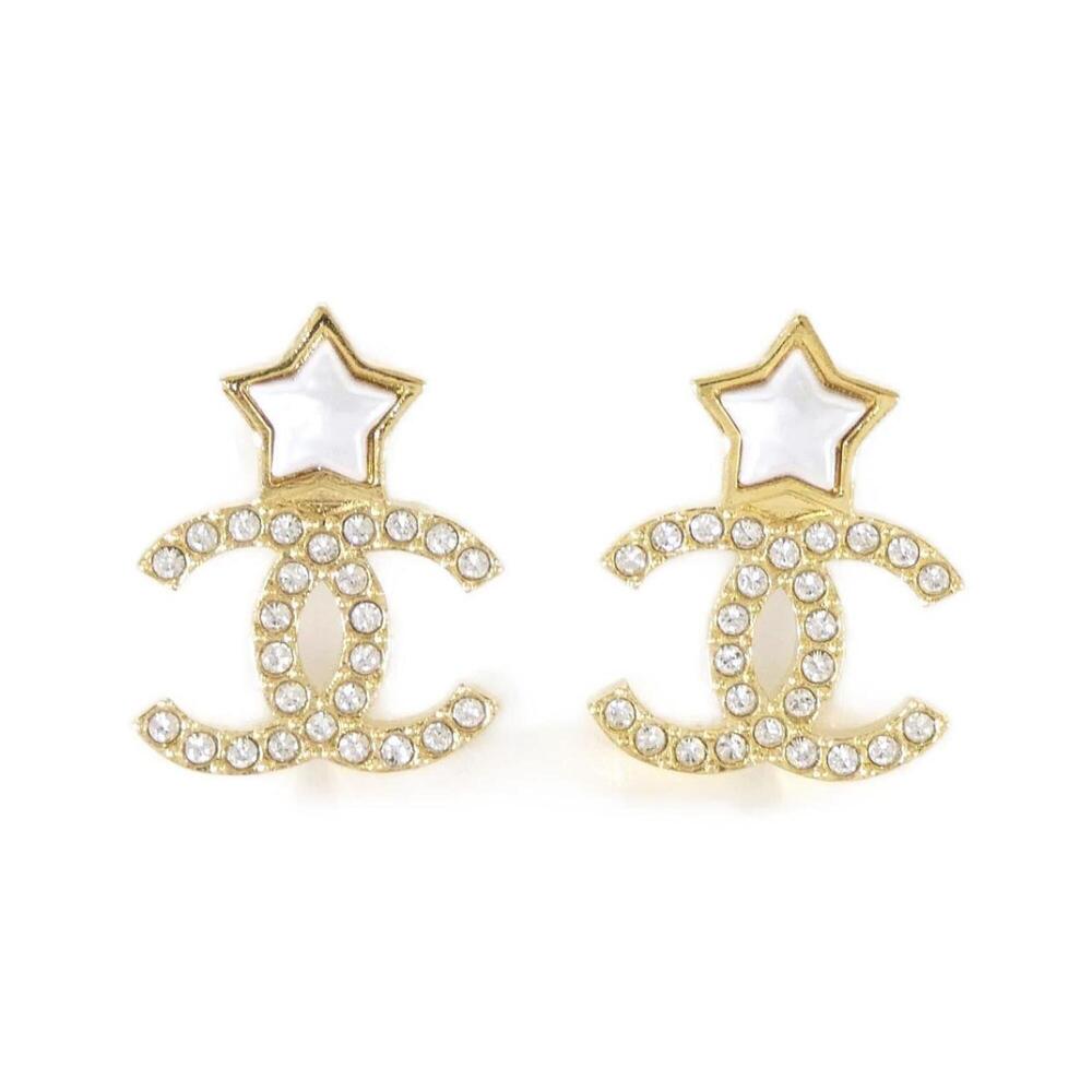 CHANEL White Earrings